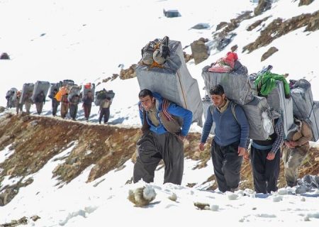 واردات سالانه ۴ تا ۷ میلیارد دلار کالا از طریق رویه کولبری و ملوانی