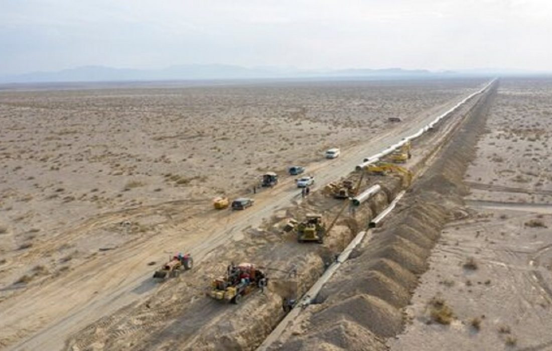 آغاز عملیات مرحله دوم انتقال آب دریای عمان به اصفهان/ زایندهرود احیا می شود
