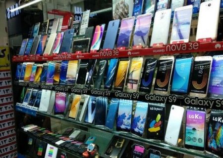 فرایند تخصیص ارز موبایل در اختیار وزارت صمت است