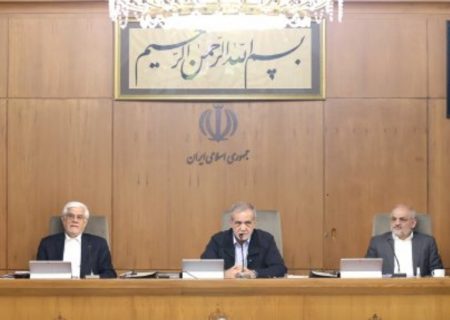 رئیس‌جمهور در جلسه هیئت دولت: طالب جنگ نیستیم، اما از حقوق خود دفاع خواهیم کرد