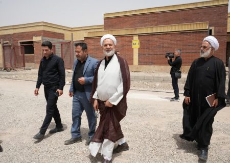 نماینده مجلس از پیشرفت پروژه ۴۰۰۰ واحدی مسکن ملی طایقان بازدید کرد