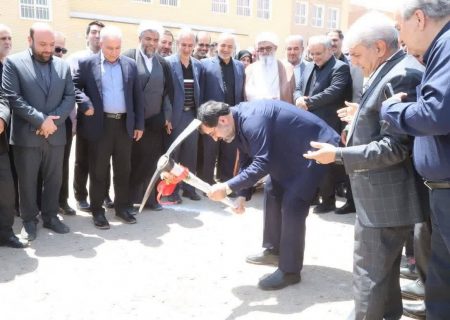 کلنگ‌زنی سه مدرسه و هنرستان خیرساز در قم