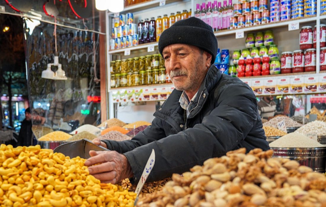 برگزاری جشنواره فروش فوقالعاده اصناف ویژه شب یلدا