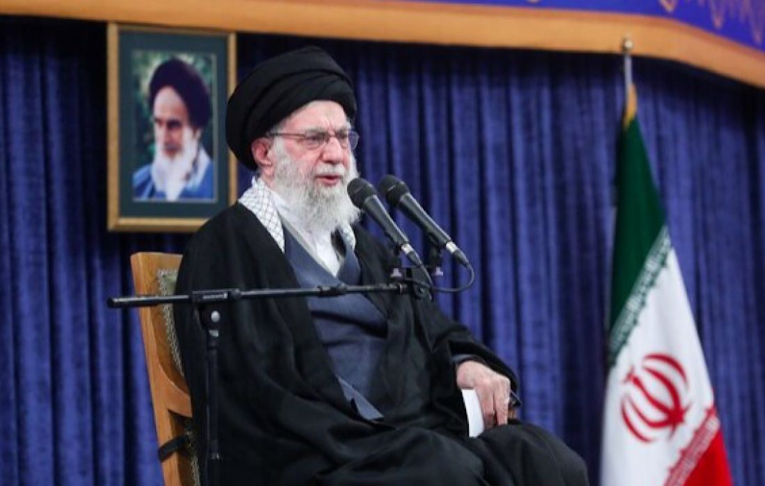 رهبر انقلاب: با معترض حرف میزنیم؛ اغتشاشگر را باید سر جایش نشاند