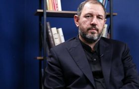 تعویق ۲ ماهه انتخابات شوراها؛ خدمتگزاری شوراها و شهرداران ادامه دارد